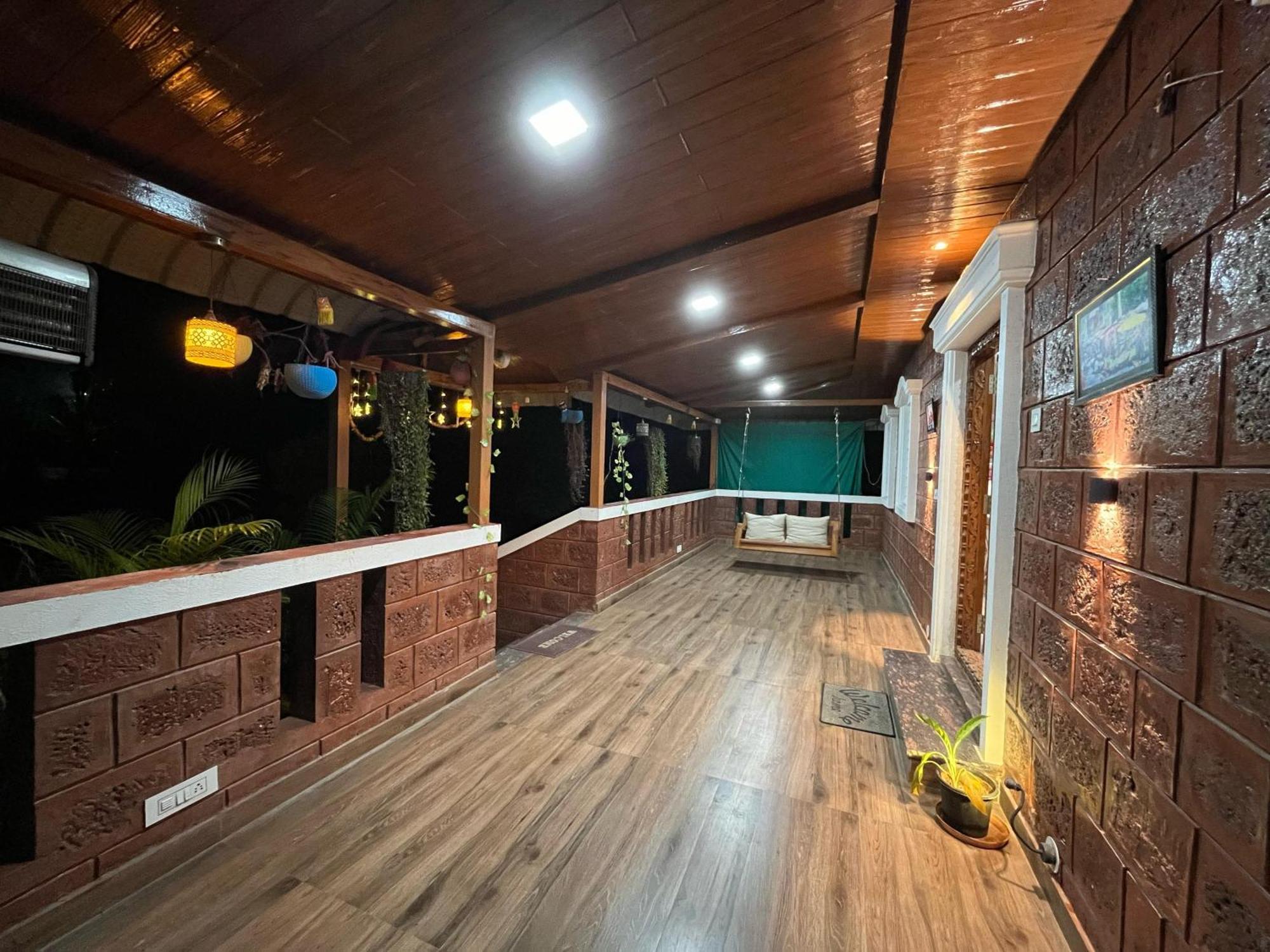 Sunrise Villa Wai Exterior foto